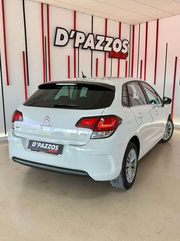 Usado Citroën C4 Feel 120 CV (88 kW) 2016 Blanco Utilitario