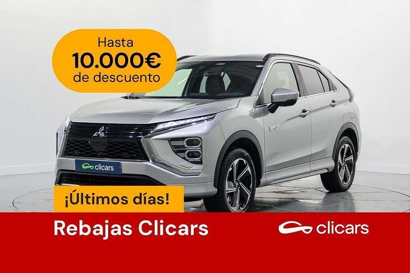Plateado Usado 2023 Mitsubishi Eclipse Cross SUV | 21.790 € (Precio justo) - Imagen 1/4