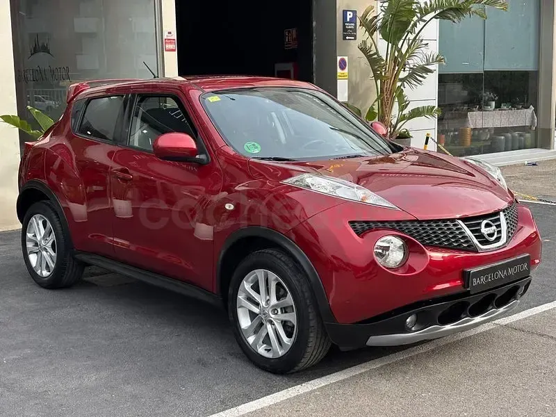 Usado Nissan Juke Premium Edition 117 CV (86 kW) 2012 Granate SUV