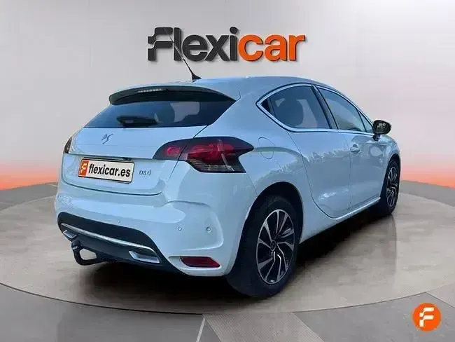 Usado DS Automobiles DS4 131 CV (96 kW) 2018 Blanco
