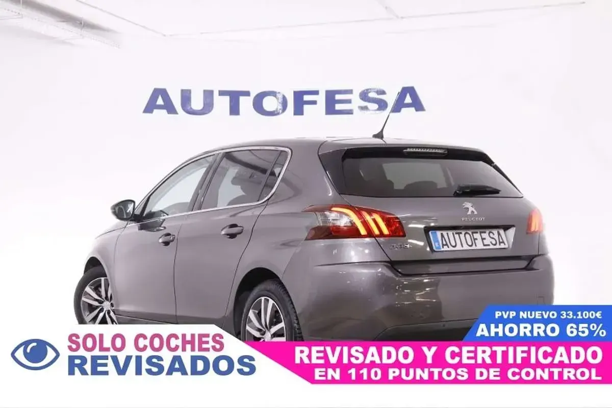 Usado Peugeot 308 Allure 131 CV (96 kW) 2019 Berlina