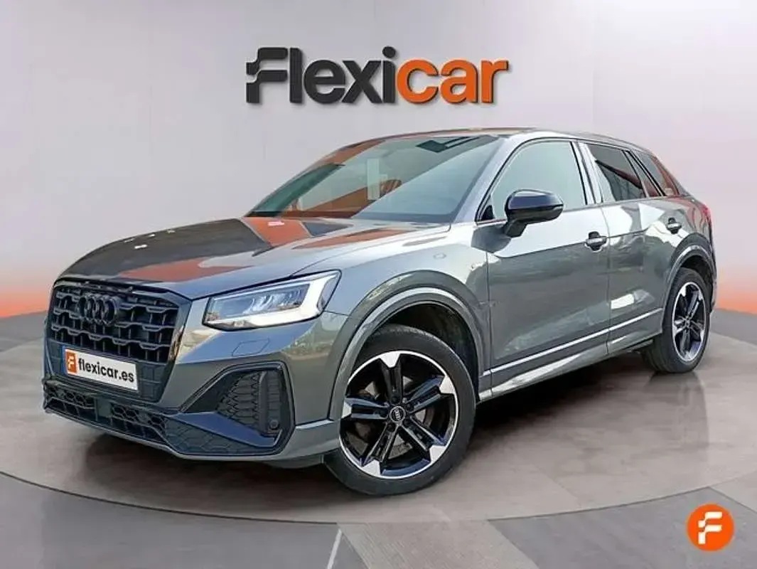 Usado Audi Q2 116 CV (85 kW) 2021 Gris SUV