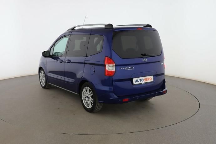 Usado Ford Tourneo Titanium 100 CV (73 kW) 2018