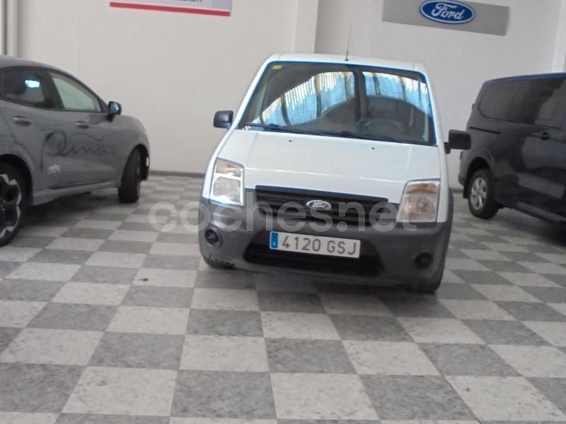 Usado Ford Tourneo Connect Trend 100 CV (73 kW) 2019 Blanco Monovolumen