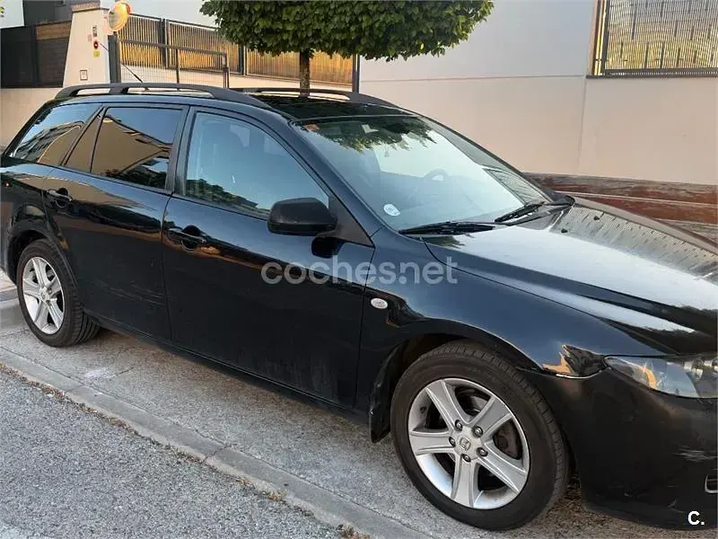 Usado Mazda 6 Sportive 143 CV (105 kW) 2006 Negro Familiar