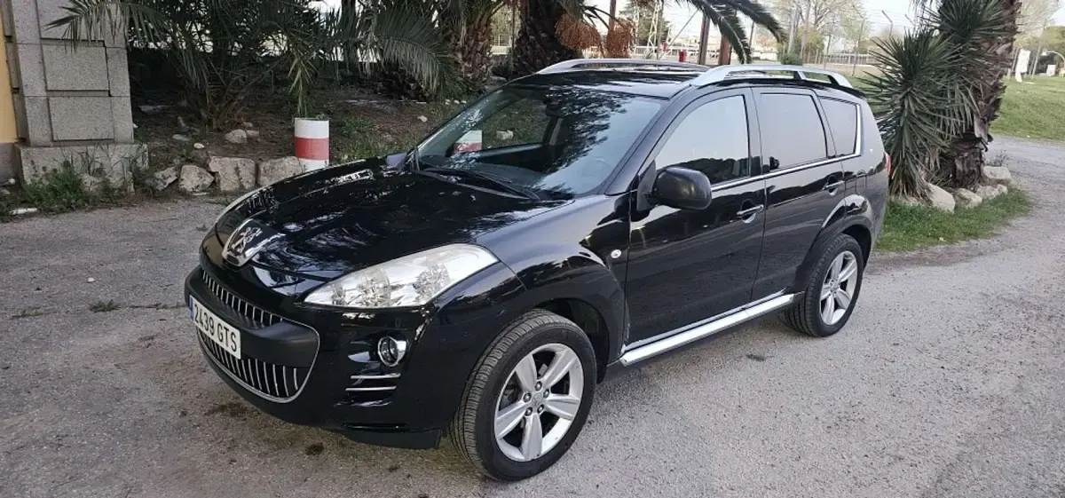Usado Peugeot 4007 Sport 156 CV (114 kW) 2010 Negro SUV