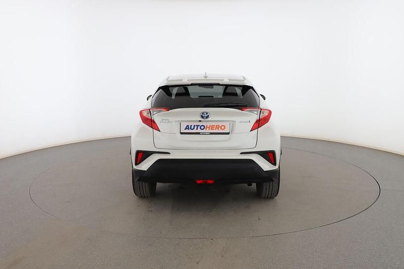 Usado Toyota C-HR Advance 122 HP (89 kW) 2018 Branco SUV