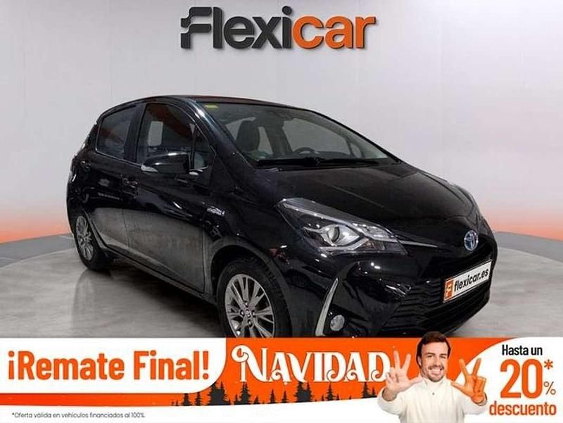 Negro Usado 2018 Toyota Yaris Hybrid Berlina | 10.990 € (Super precio) - Imagen 1/4