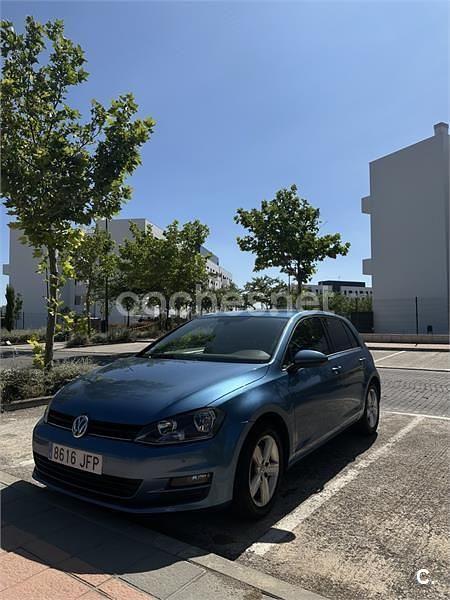 Usado VW Golf VII Advance 125 CV (91 kW) 2015 Azul Berlina