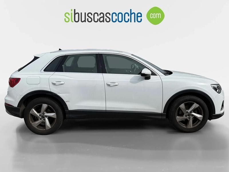 Begagnad Audi Q3 Advanced Plus 150 HK (110 kW) 2023 Vit SUV