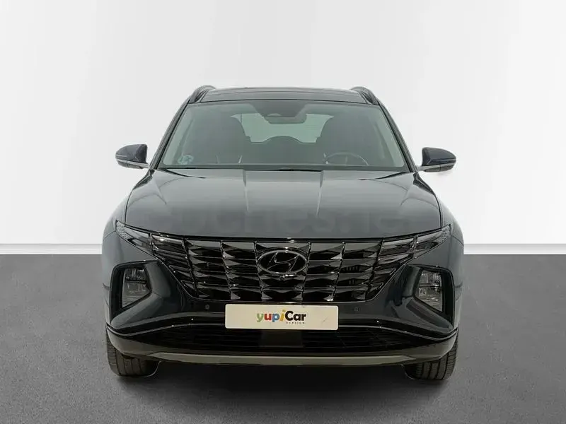 Usado Hyundai Tucson 230 CV (169 kW) 2023 Gris / plata SUV