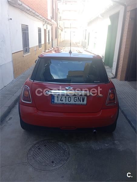 Usado Mini ONE 75 CV (55 kW) 2009 Rojo Utilitario