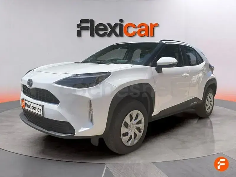 Nuevo Toyota Yaris Cross Active 130 CV (95 kW) 2026 Blanco SUV