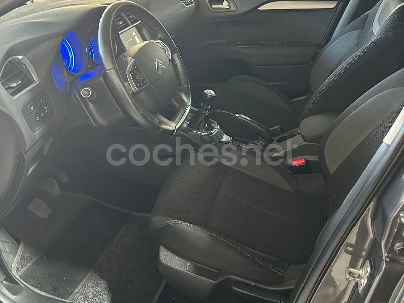 Usado Citroën C4 Tonic 99 CV (72 kW) 2018 Beige Berlina