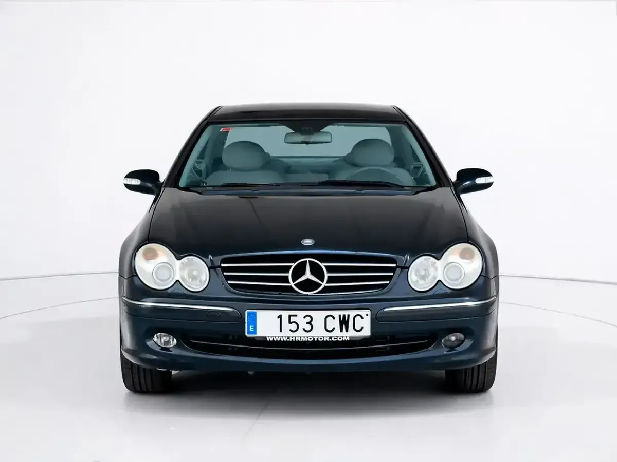 Usado Mercedes CLK200 Elegance 165 CV (121 kW) 2004 Gris Coupe