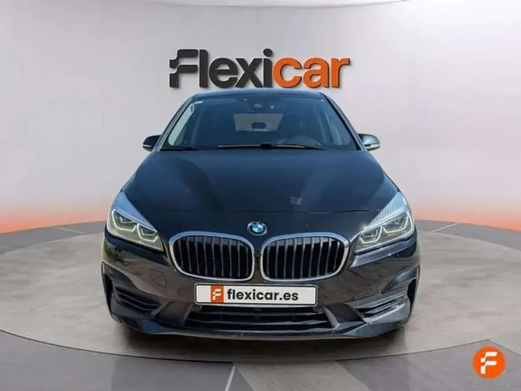 Usado BMW 216 140 CV (102 kW) 2020 Negro Monovolumen