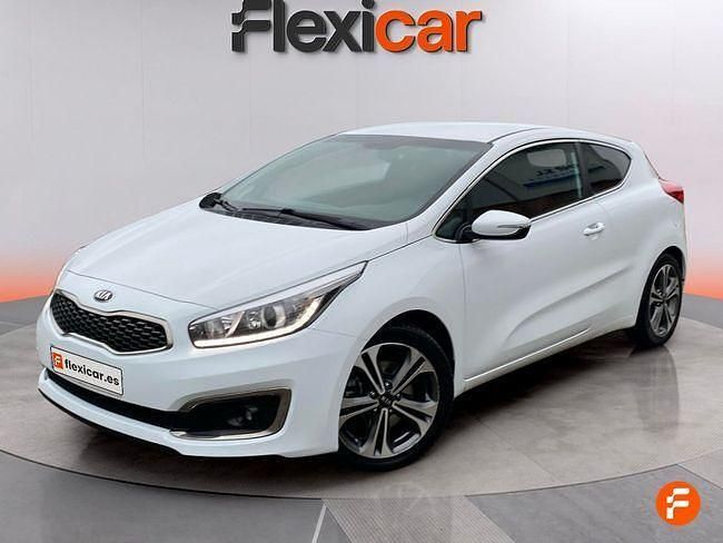 Usado Kia Ceed 136 CV (100 kW) 2018 Blanco Utilitario