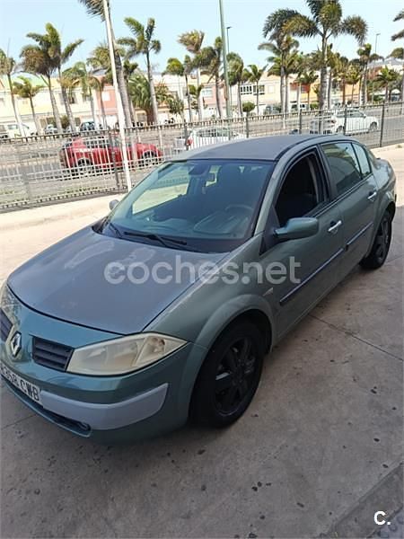 Verde Usado 2004 Renault Mégane II Privilege Berlina | 850 € (Super precio) - Imagen 1/4