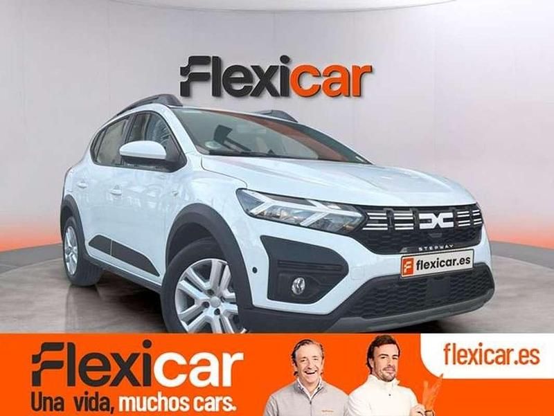 Usado Dacia Sandero Expression 91 CV (66 kW) 2024 Blanco Utilitario