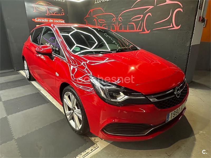 Rojo Usado 2018 Opel Astra Berlina | 11.490 € (Precio justo) - Imagen 1/4