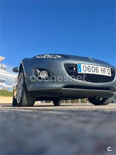 Usado Mazda MX5 126 CV (92 kW) 2011 Verde Descapotable