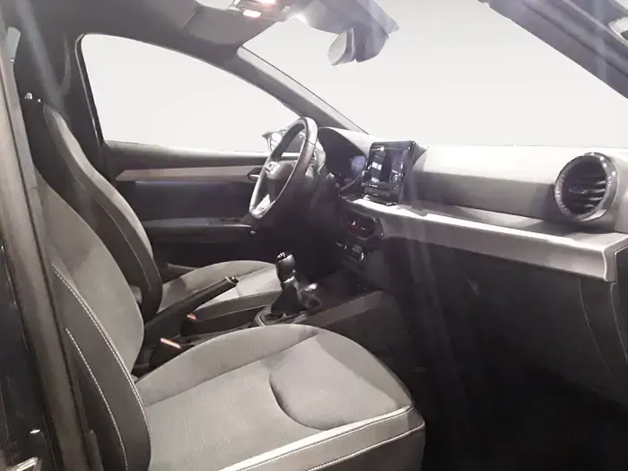 Usado Seat Ibiza XCELLENCE 115 CV (84 kW) 2025 Gris Utilitario