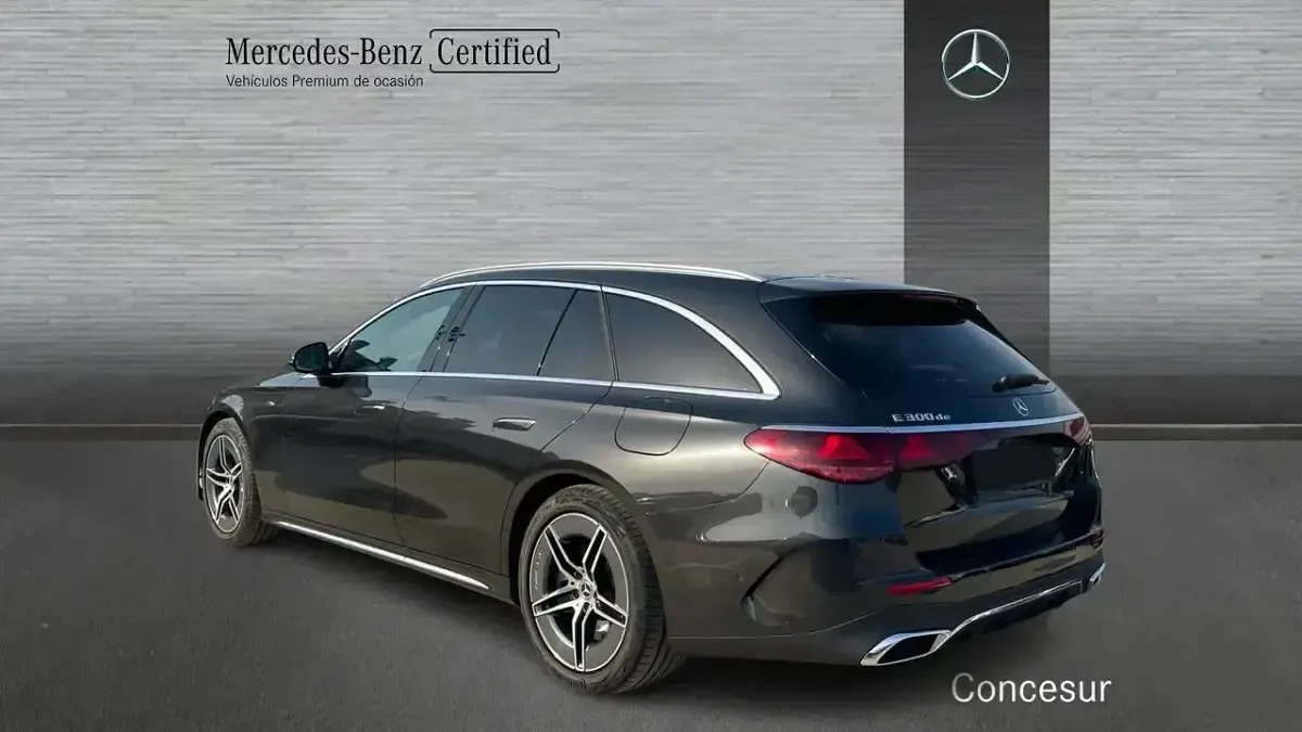 Usado Mercedes E300 312 CV (229 kW) 2026 Gris Familiar