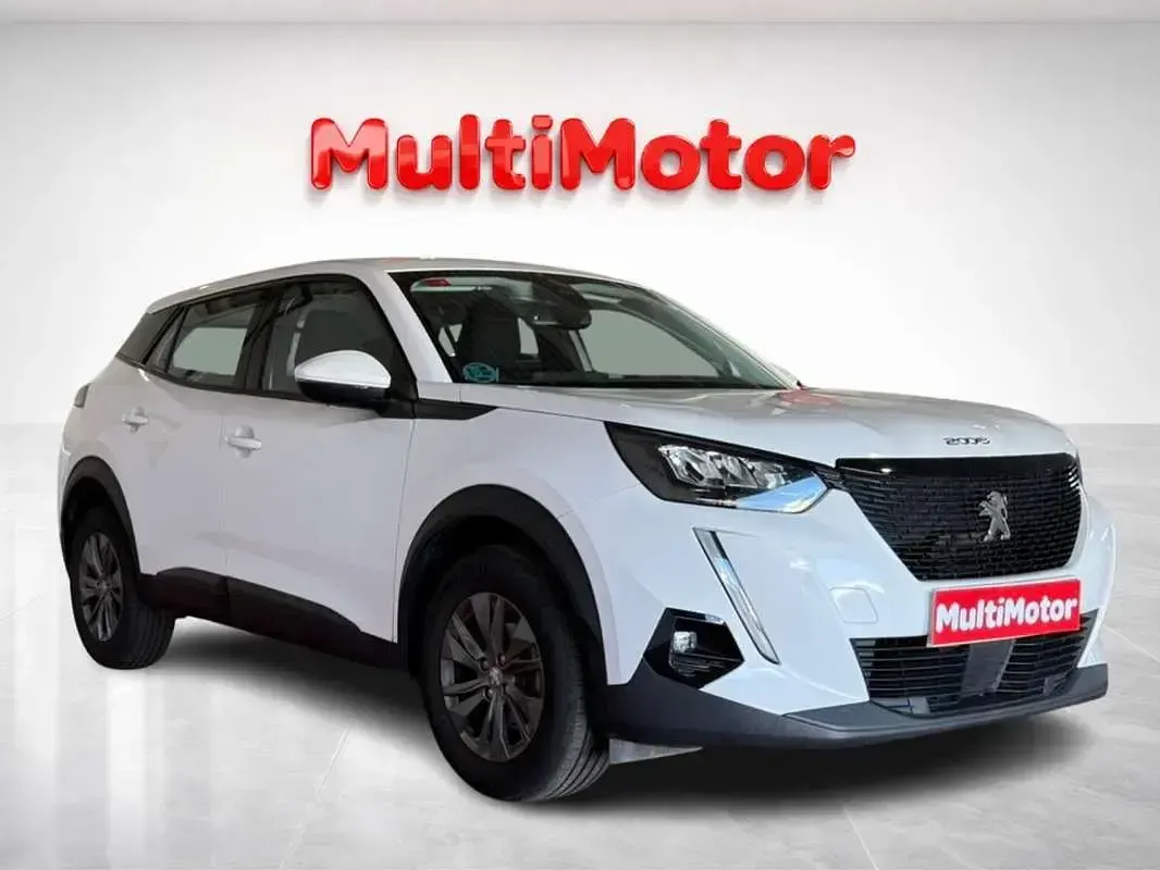 Usado Peugeot 2008 Active 101 CV (74 kW) 2021 Blanco SUV