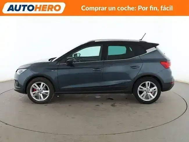 Usado Seat Arona FR 110 CV (80 kW) 2021 Gris SUV