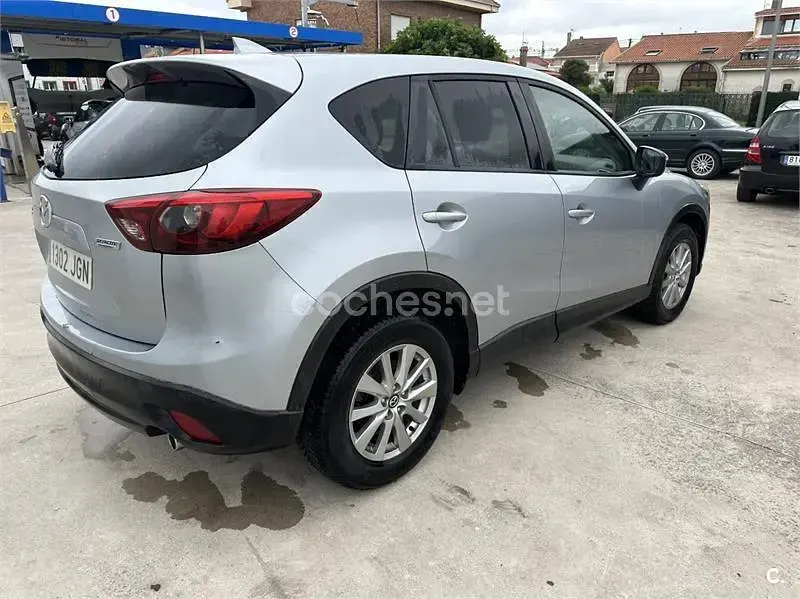 Usado Mazda CX-5 Style 150 CV (110 kW) 2015 Gris / plata SUV