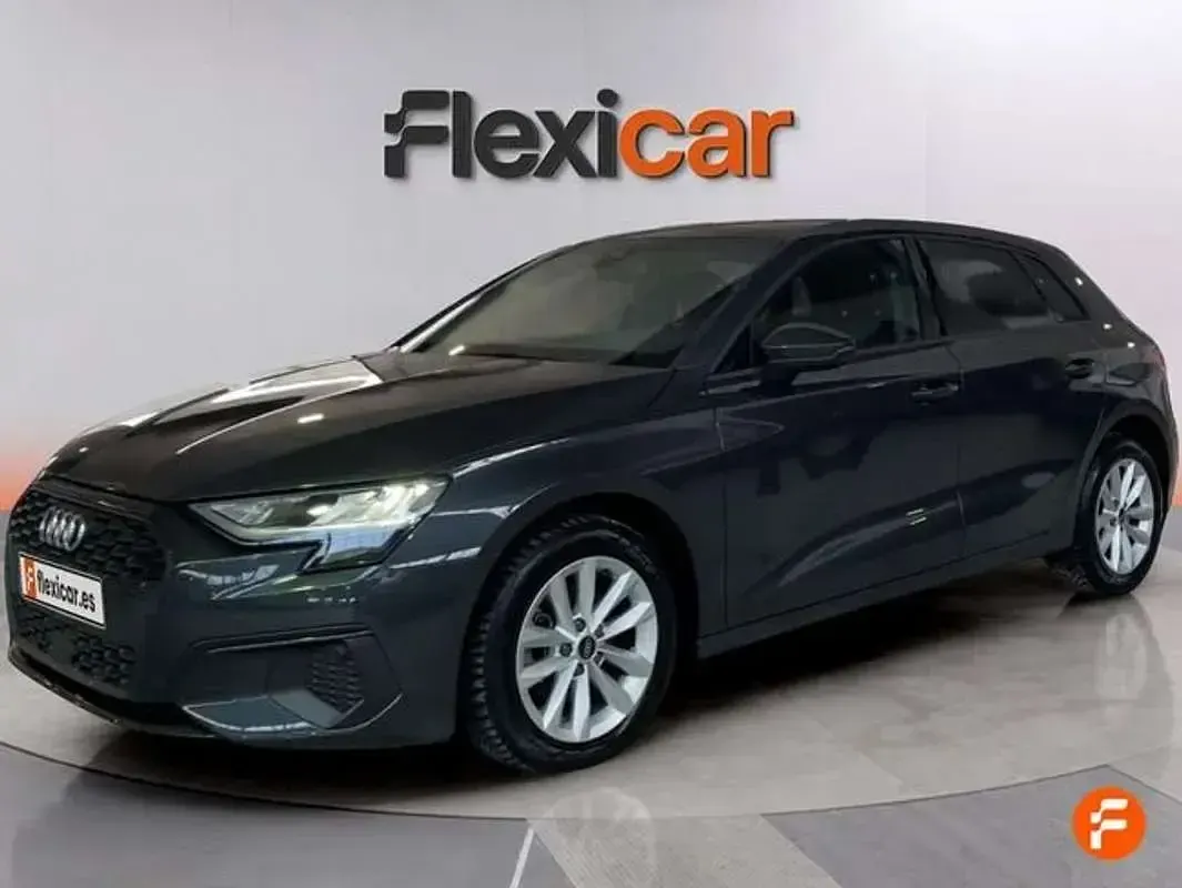 Usado Audi A3 Sportback 116 CV (85 kW) 2021 Gris Utilitario