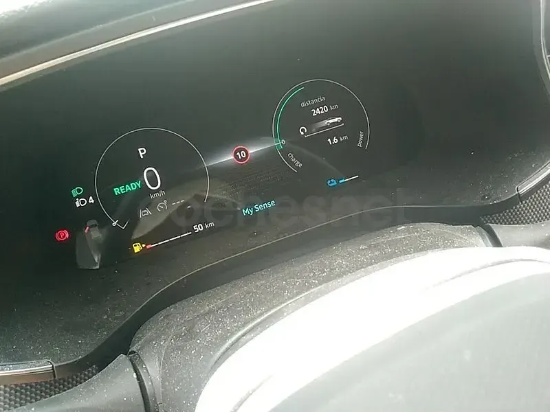 Usado Renault Arkana Techno 145 CV (106 kW) 2025 Gris / plata SUV