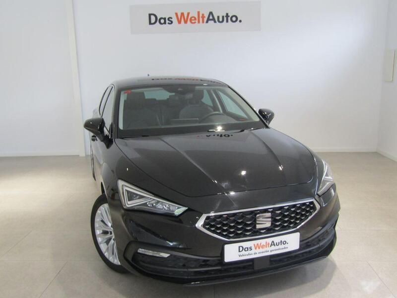 Negro Usado 2024 Seat Leon Style Berlina | 22.990 € (Buen precio) - Imagen 1/4