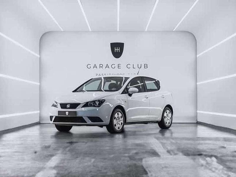 Usado Seat Ibiza Reference 90 CV (66 kW) 2015 Blanco Utilitario