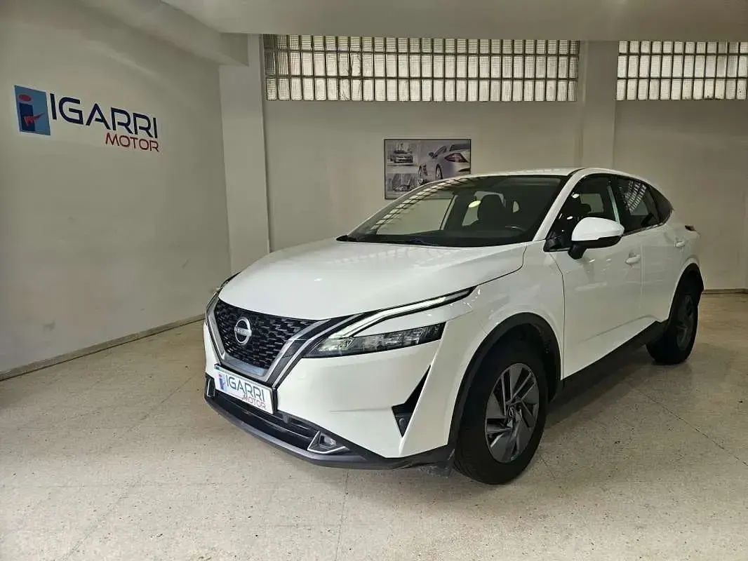 Usado Nissan Qashqai Acenta 158 CV (116 kW) 2022 Blanco SUV