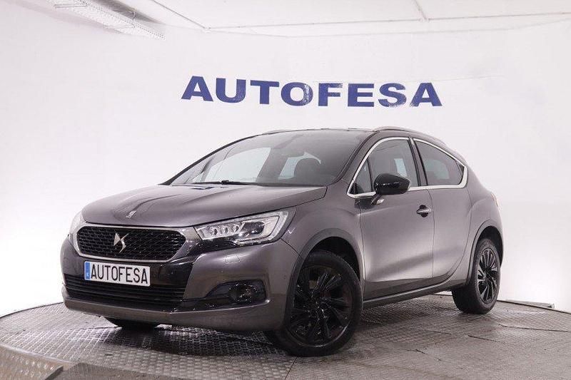 Usado DS Automobiles DS4 Style 120 CV (88 kW) 2017 Gris SUV