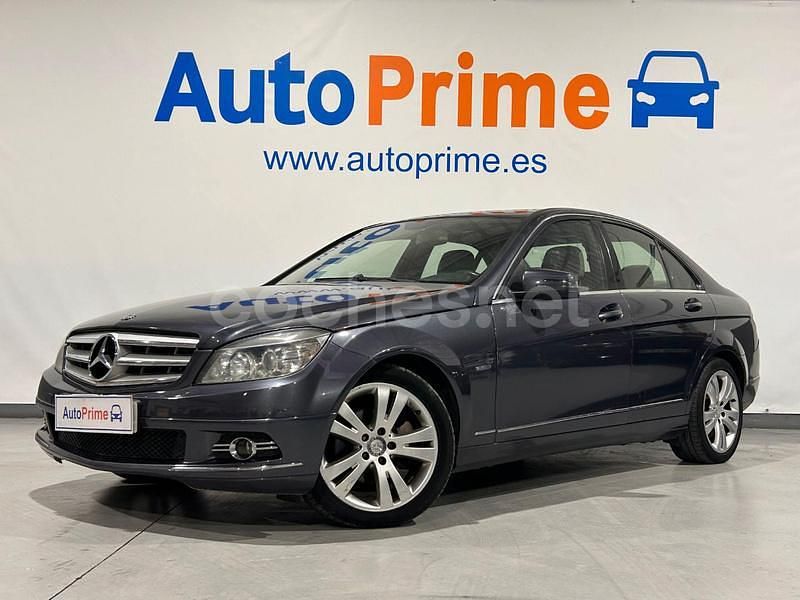 Usado Mercedes C200 Avantgarde 136 CV (100 kW) 2009 Azul Berlina