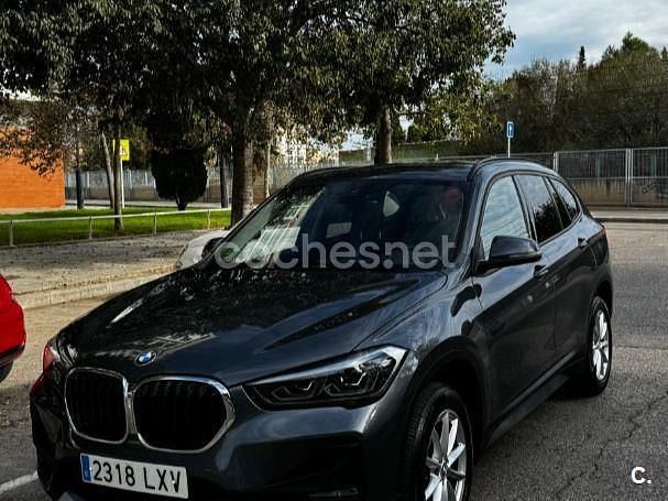 Usado BMW X1 150 CV (110 kW) 2022 Gris / plata SUV