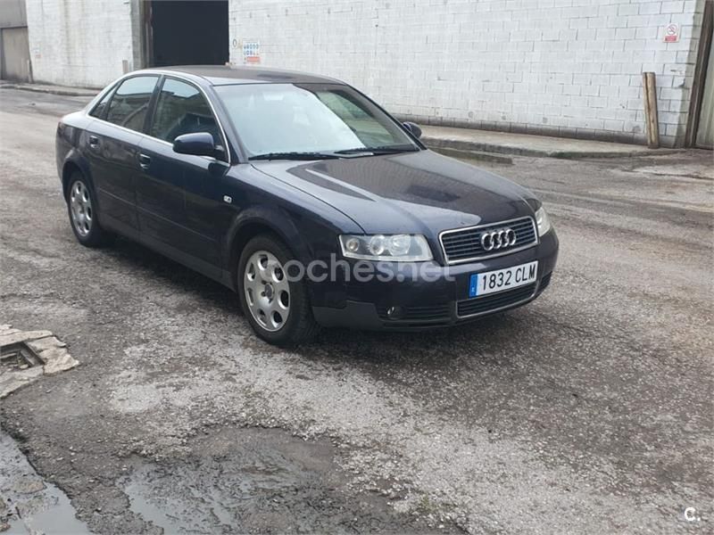 Azul Usado 2003 Audi A4 Berlina | 2500 € (Precio justo) - Imagen 1/4