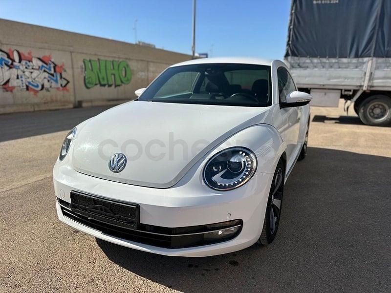 Usado VW Beetle Design 105 CV (77 kW) 2012 Blanco Utilitario