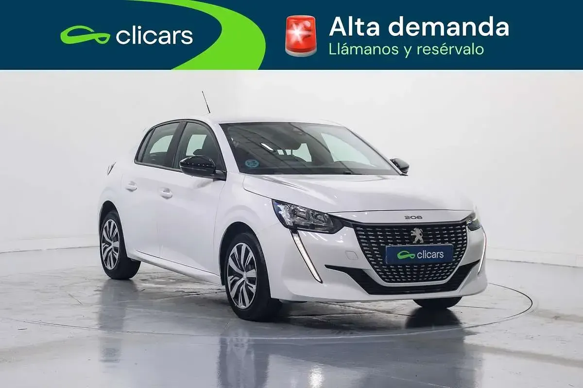 Usado Peugeot 208 Active 75 CV (55 kW) 2023 Blanco Utilitario