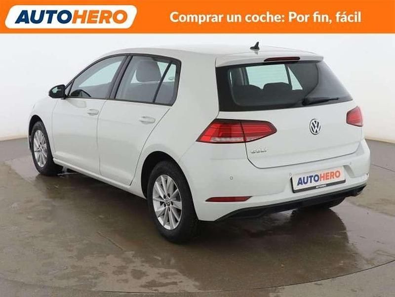 Usado VW Golf VII 116 CV (85 kW) 2019 Blanco Utilitario