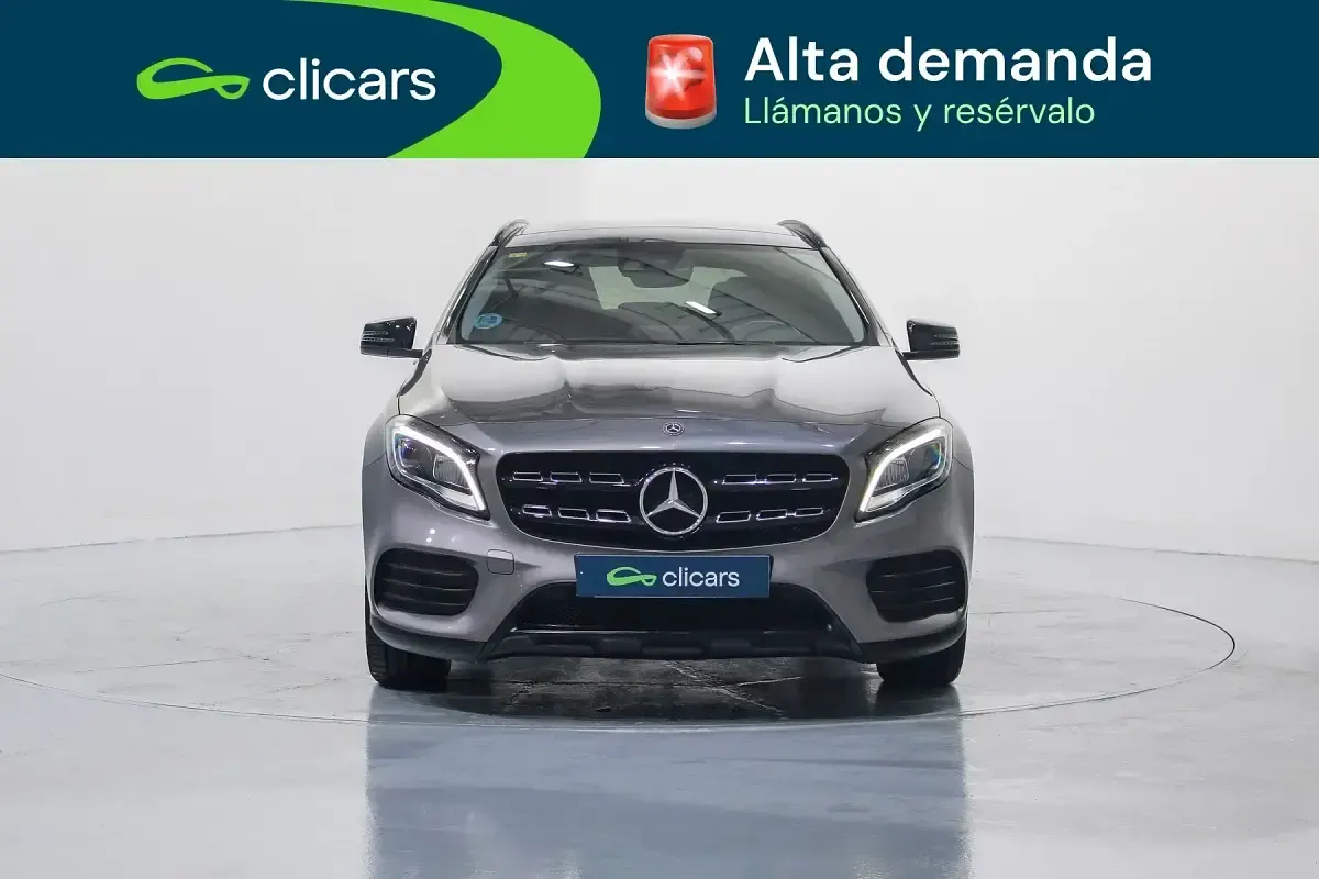 Begagnad Mercedes GLA200 156 HK (114 kW) 2020 Grå SUV