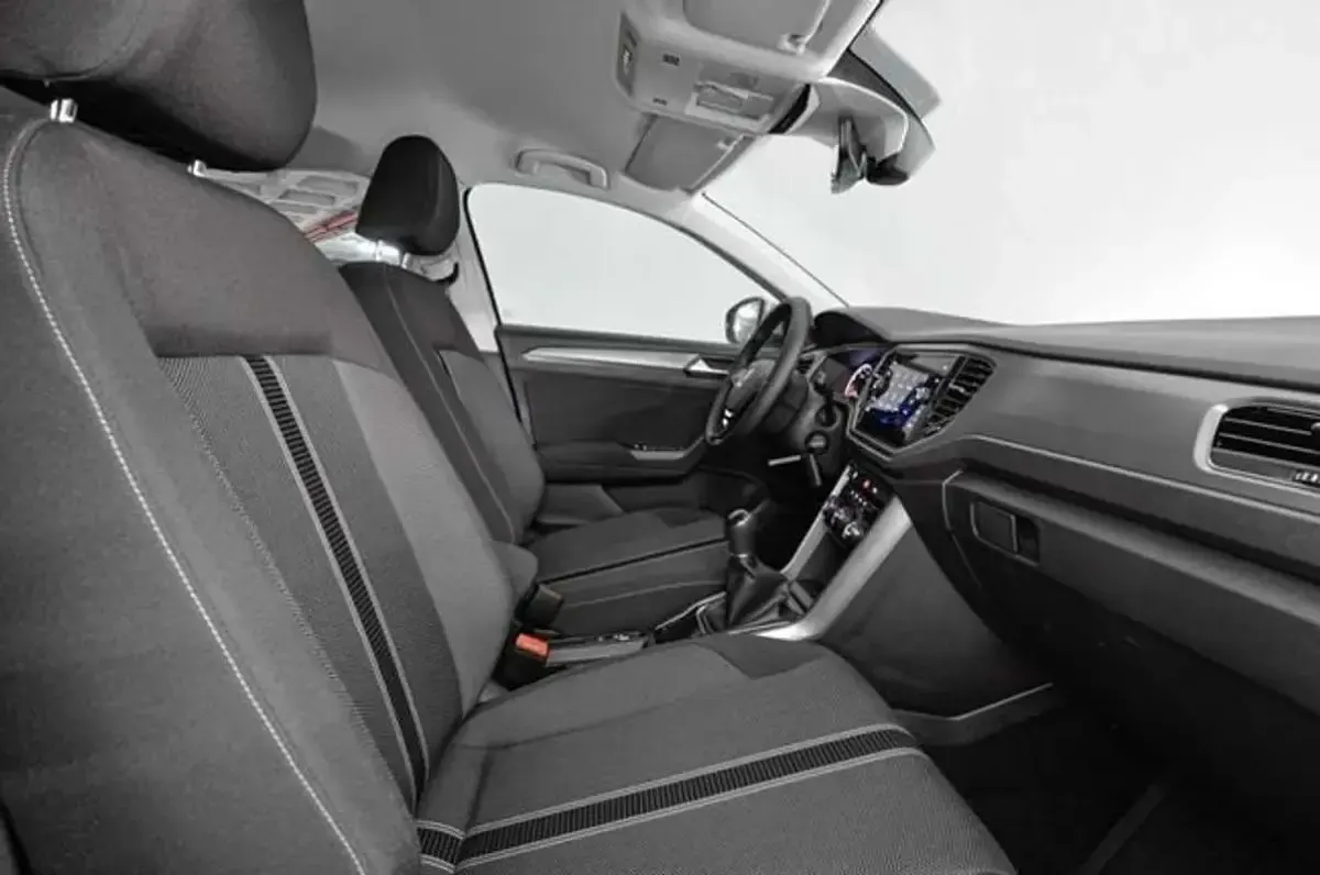 Usado VW T-Roc 110 CV (80 kW) 2023 Blanco SUV