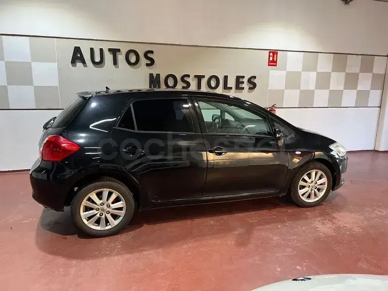 Usado Toyota Auris Luna 124 CV (91 kW) 2007 Negro Utilitario