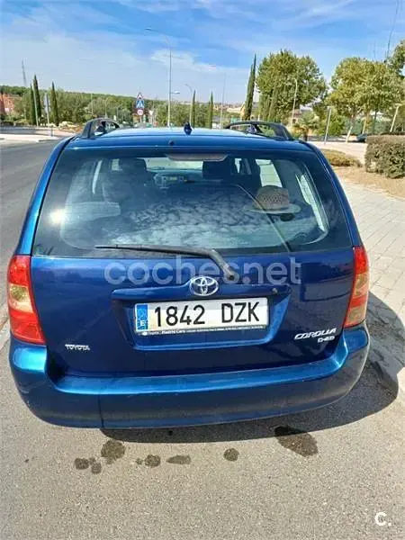 Usado Toyota Corolla Sol 116 CV (85 kW) 2006 Azul Familiar