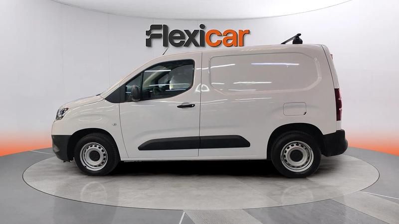 Usado Toyota Proace City City 102 CV (75 kW) 2020 Blanco Monovolumen
