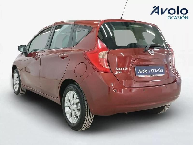 Usado Nissan Note Acenta 80 CV (58 kW) 2014 Granate Berlina