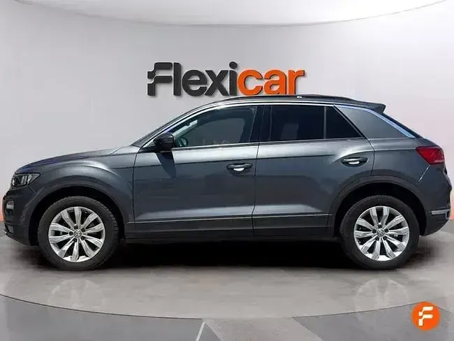Usado VW T-Roc Advance 115 CV (84 kW) 2020 Negro SUV
