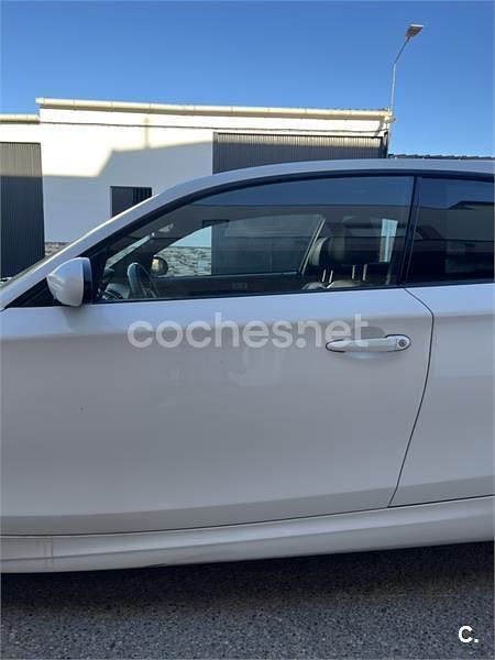 Blanco Usado 2008 BMW 123 Utilitario | 6800 € - Imagen 1/4
